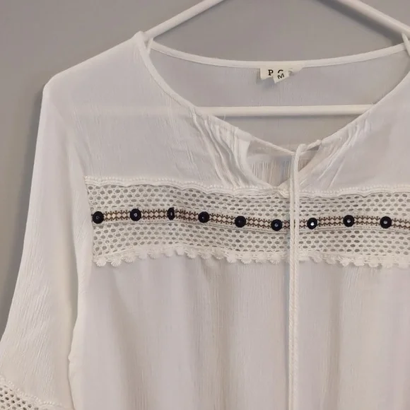 POL White Boho Peasant Blouse Tassel Tie Bell Sleeves Crochet Detail Medium - Picture 3 of 12